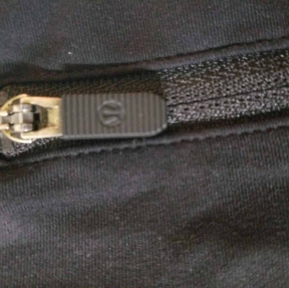 Lululemon Speed Up Short 2.5" Size 6 Athletic Running Shorts - Picture 7 of 9